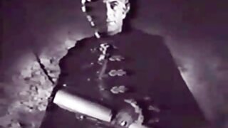 გამხდარი ინდოელი ბიწ ...